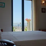 Saint Joseph 3*