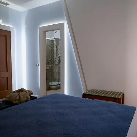 Hotel Saint Joseph 3*