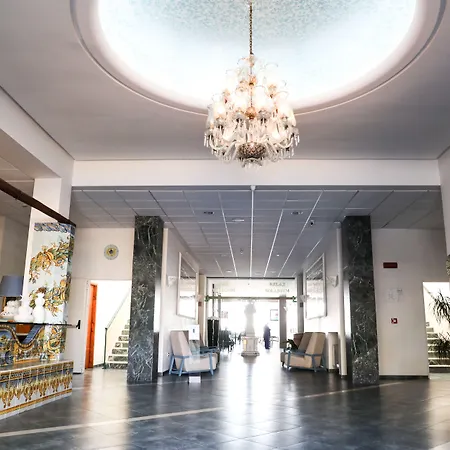 Saint Joseph Hotel 3*