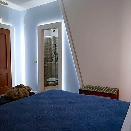 Hotel Saint Joseph 3*