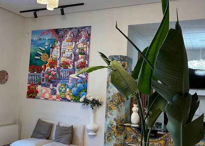 Saint Joseph Hotel 3*