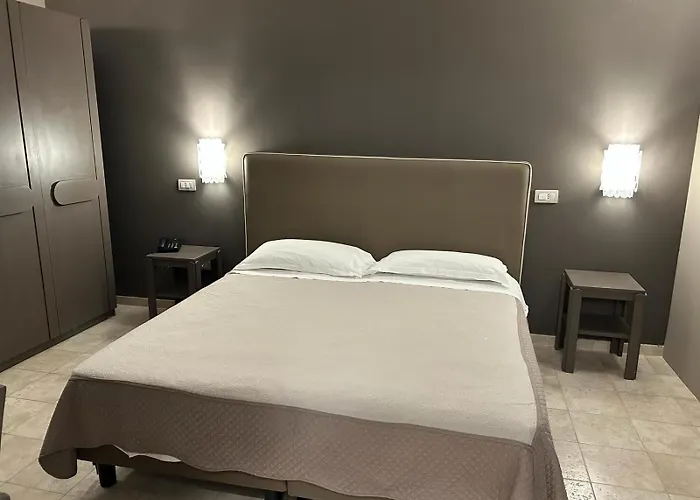 Hotel Saint Joseph 3*